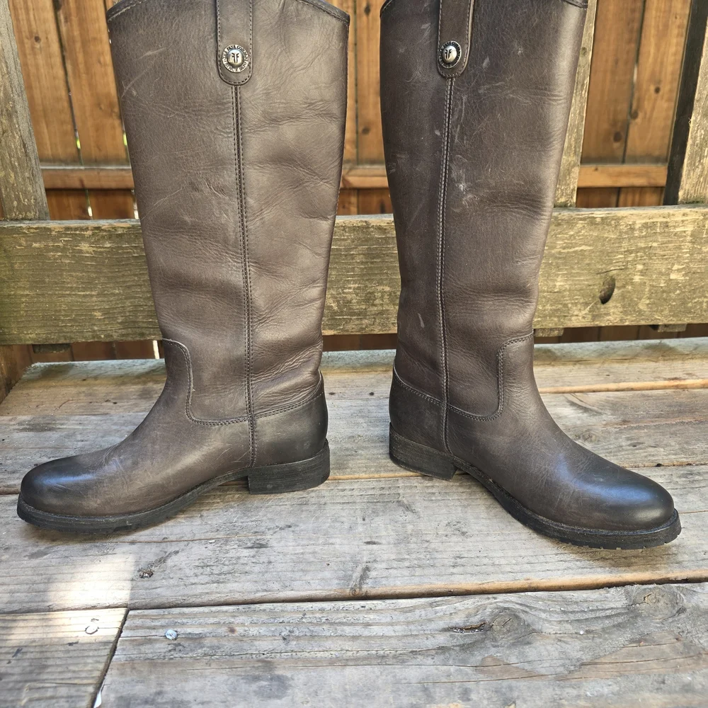 Frye brown distressed
